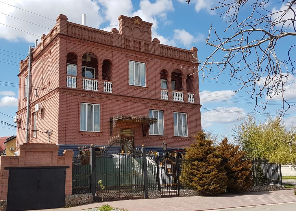 Versal Hotel Kherson Exterior photo