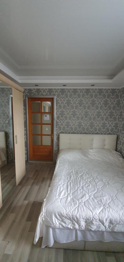 Versal Hotel Kherson Exterior photo